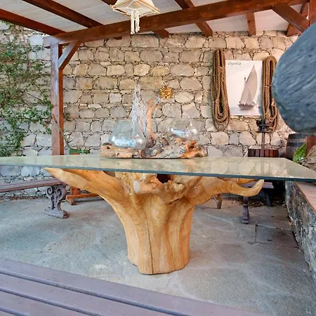 Διαμέρισμα Lice - Sciacchetra